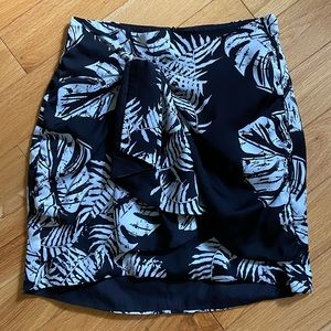 2 for $30 🥥 Zara cute wrap mini skirt